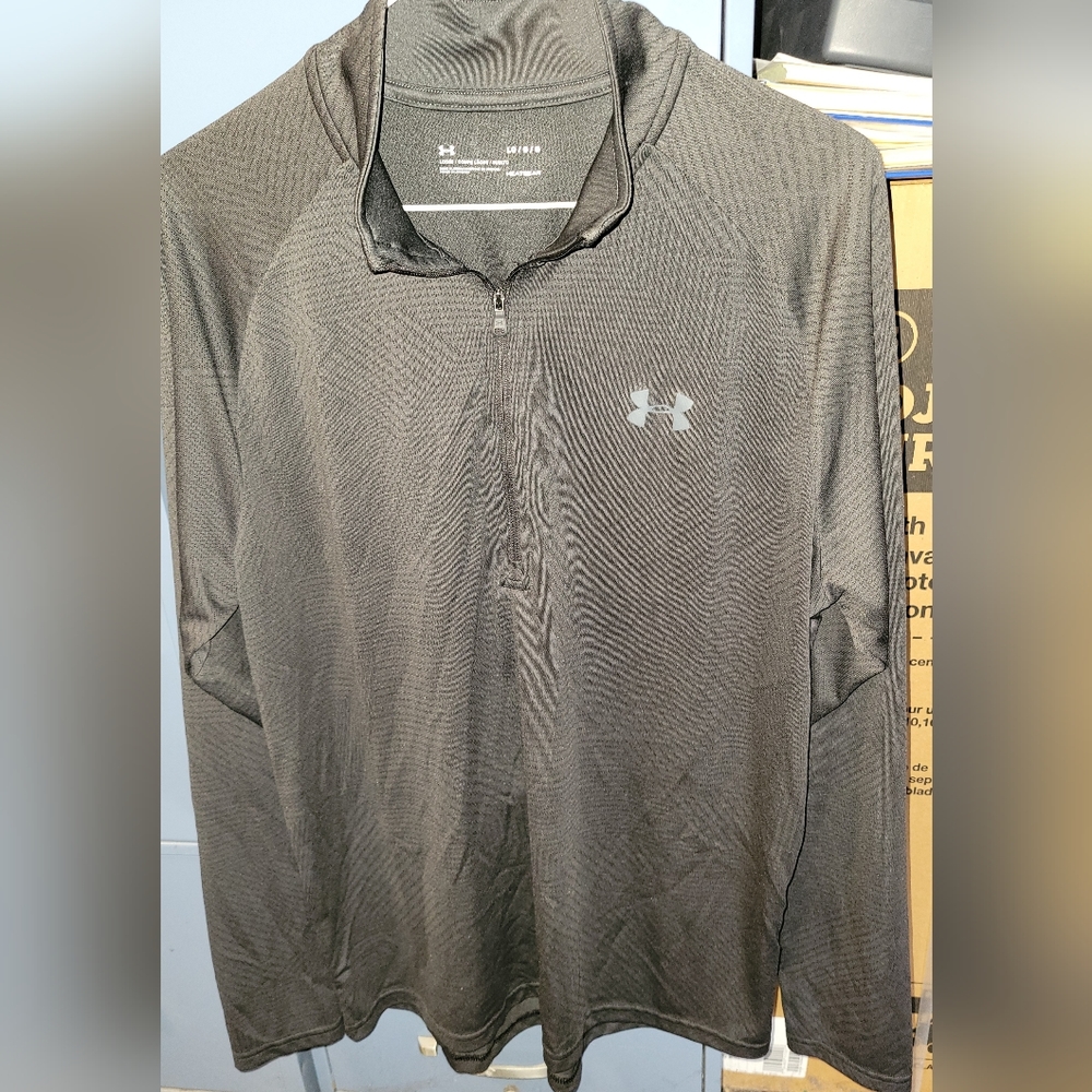 Under Armour L Half-Zip
